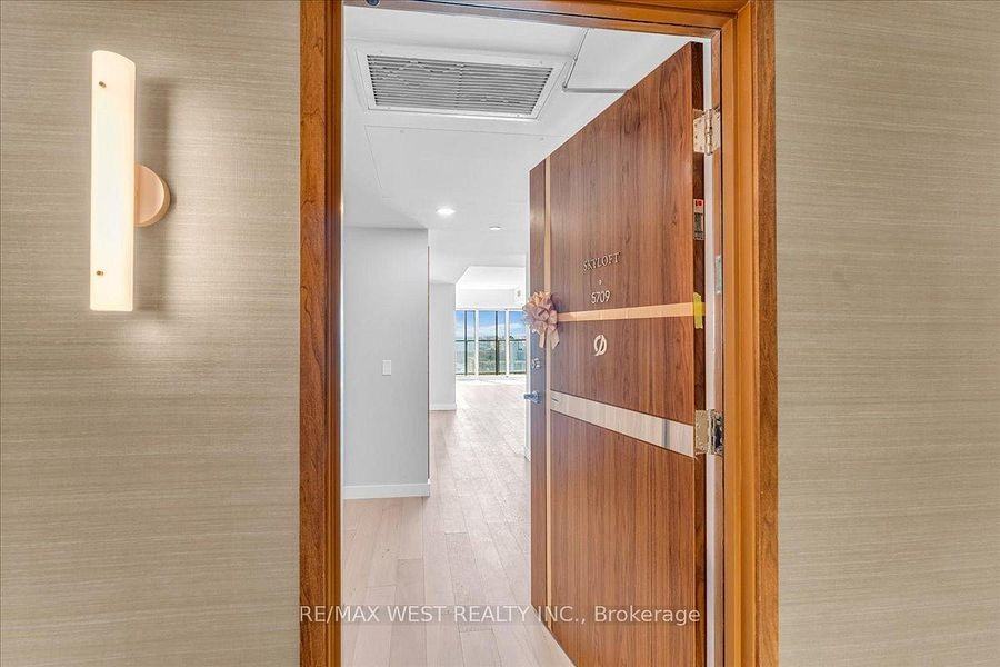 1 Concord Cityplace Way #5709 - Photo 2 of 44