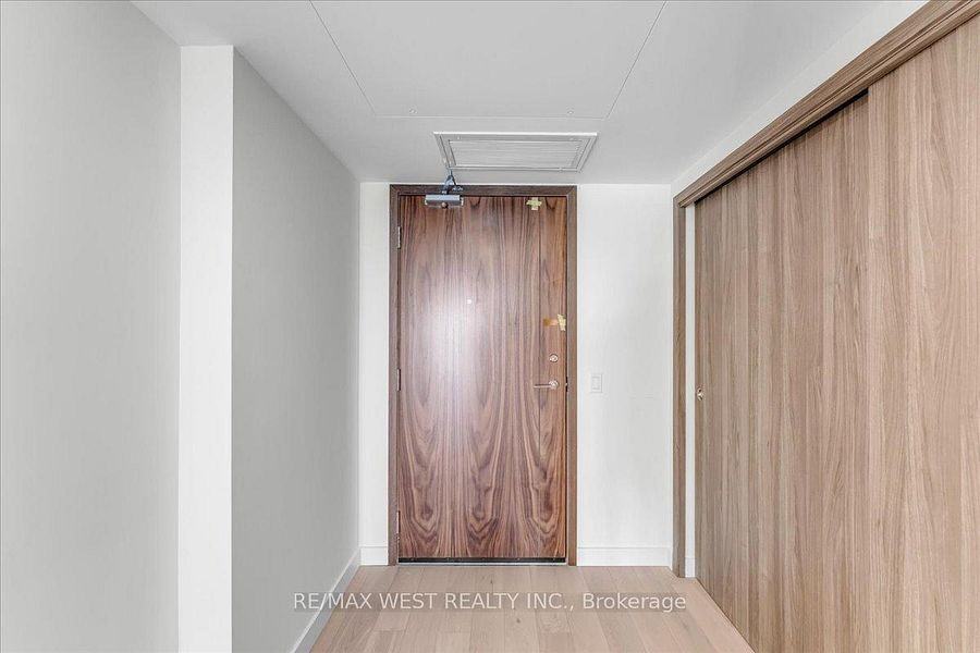 1 Concord Cityplace Way #5709 - Photo 3 of 44
