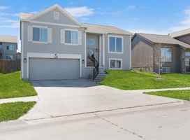 featured image of 7752 N 88th Ave