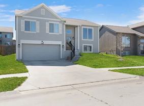 7752 N 88th Ave - Photo 1 of 1