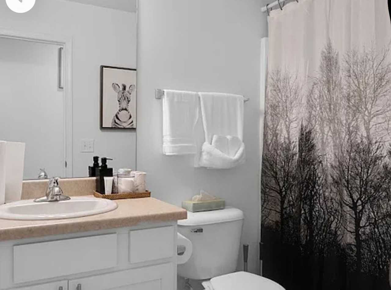 7752 N 88th Ave - Photo 7 of 12