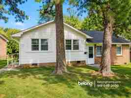 featured image of 1419 Ardmore Dr #A