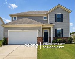 featured image of 7004 Maple Run Cir