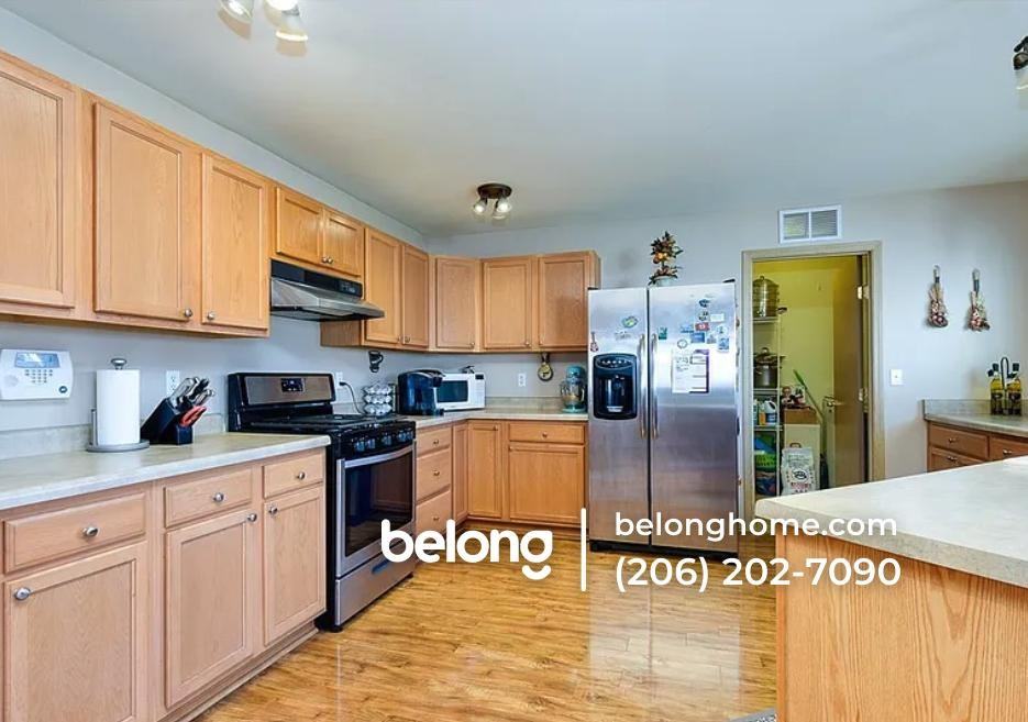 4214 Swift Ave Sw - Photo 6 of 8