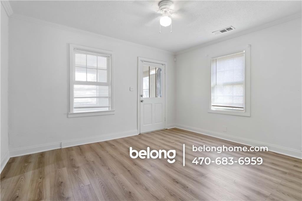 225 1st St Sw - Photo 3 of 30