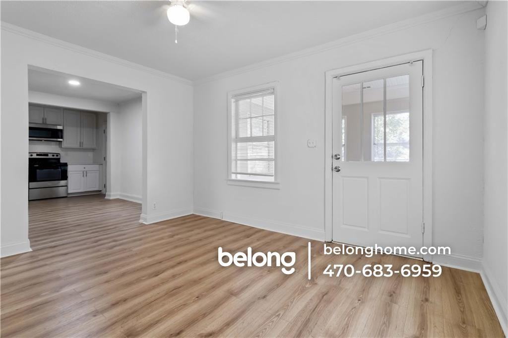 225 1st St Sw - Photo 6 of 30