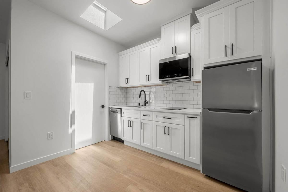 4193 Leimert Blvd #1-8A - Photo 5 of 10