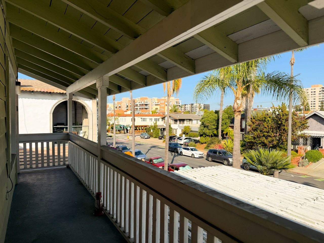 Fourth Avenue Apartments - Photo 3 of 7