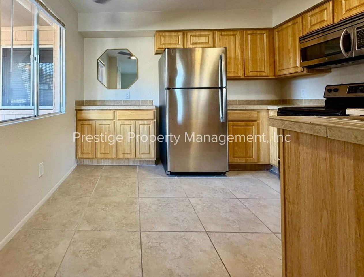 1810 E Blacklidge Dr #508 - Photo 4 of 19