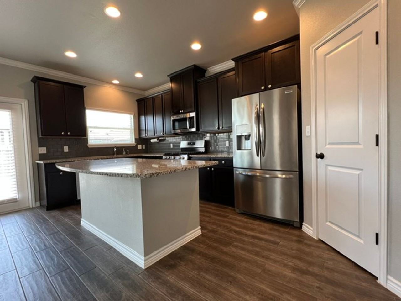7934 Lands End Dr - Photo 4 of 50