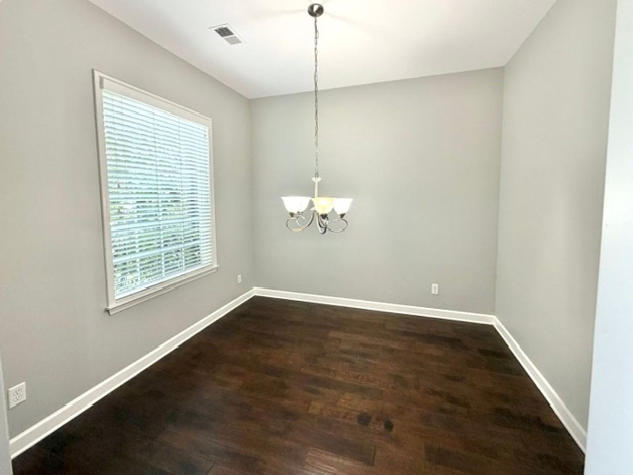 5059 Stone Shadows Dr - Photo 3 of 11