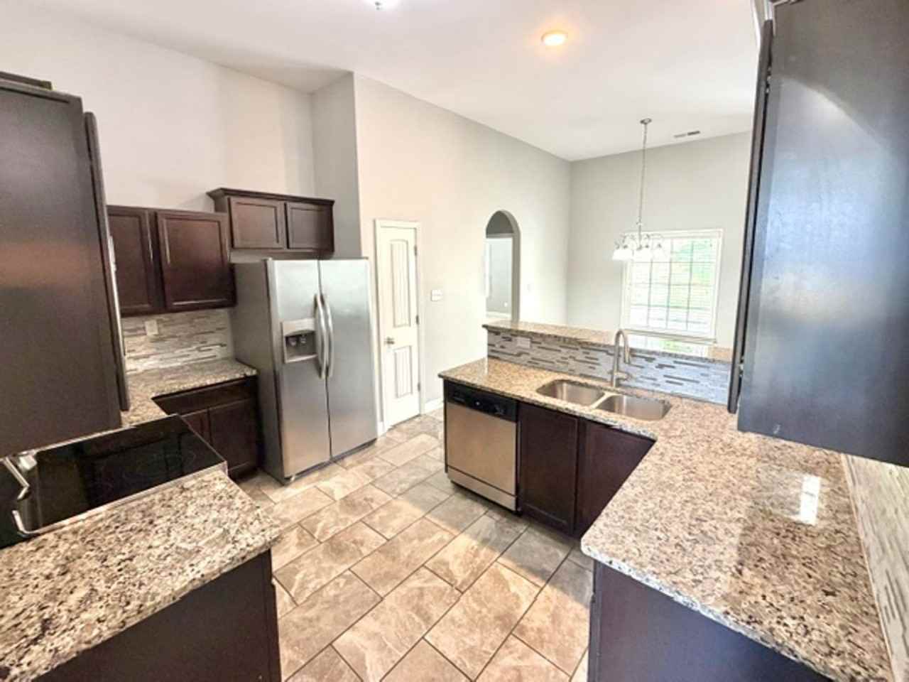 5059 Stone Shadows Dr - Photo 4 of 11