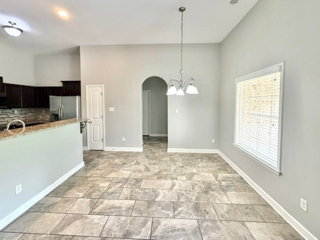 5059 Stone Shadows Dr - Photo 5 of 11
