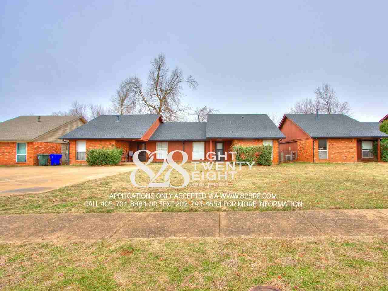 4308-4310 4308-4310 Willowisp Dr. - 4310 Willowisp Dr. - Photo 2 of 35