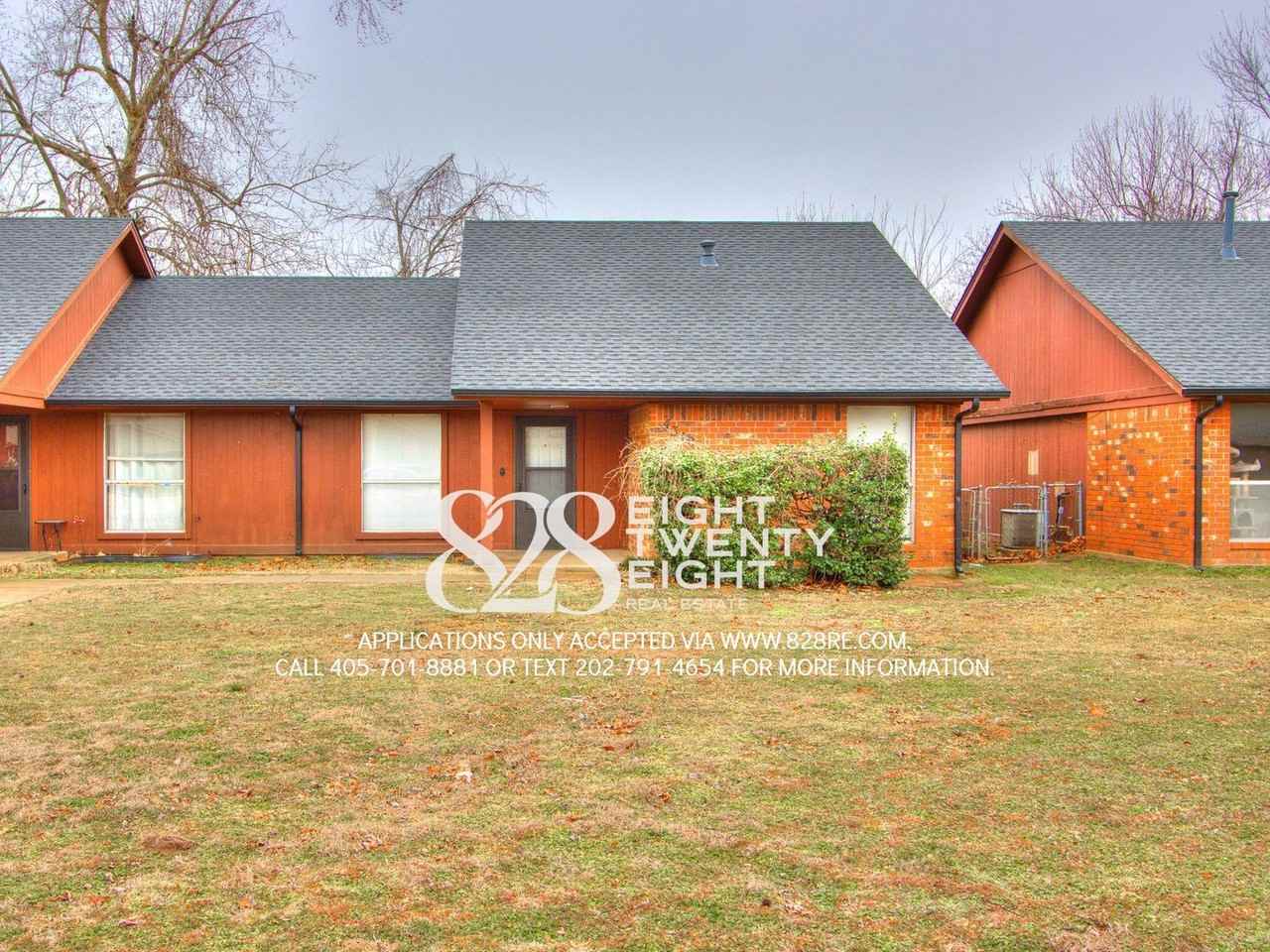 4308-4310 4308-4310 Willowisp Dr. - 4310 Willowisp Dr. - Photo 3 of 35