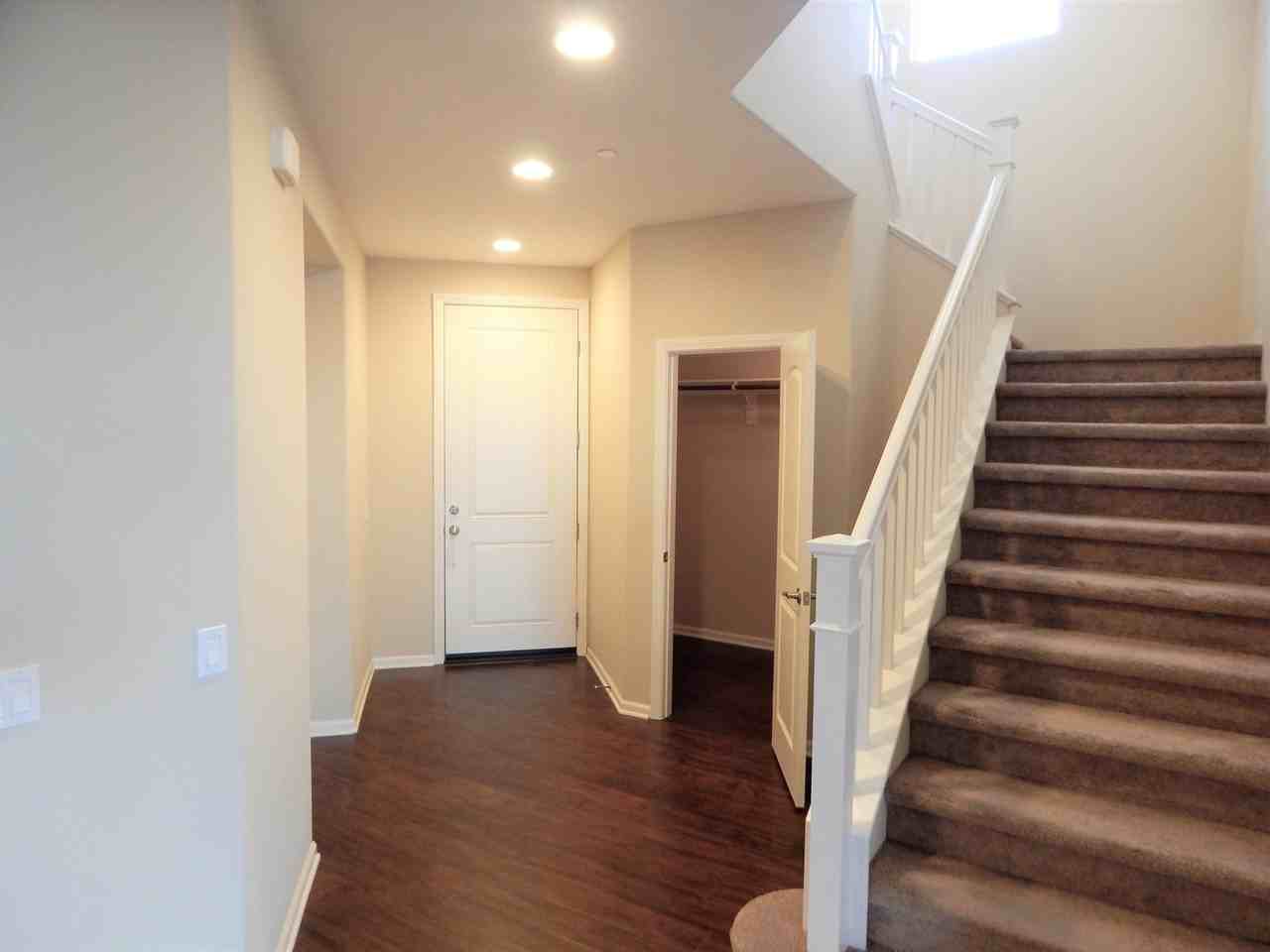 36500 Acanthus Ct - Photo 4 of 9
