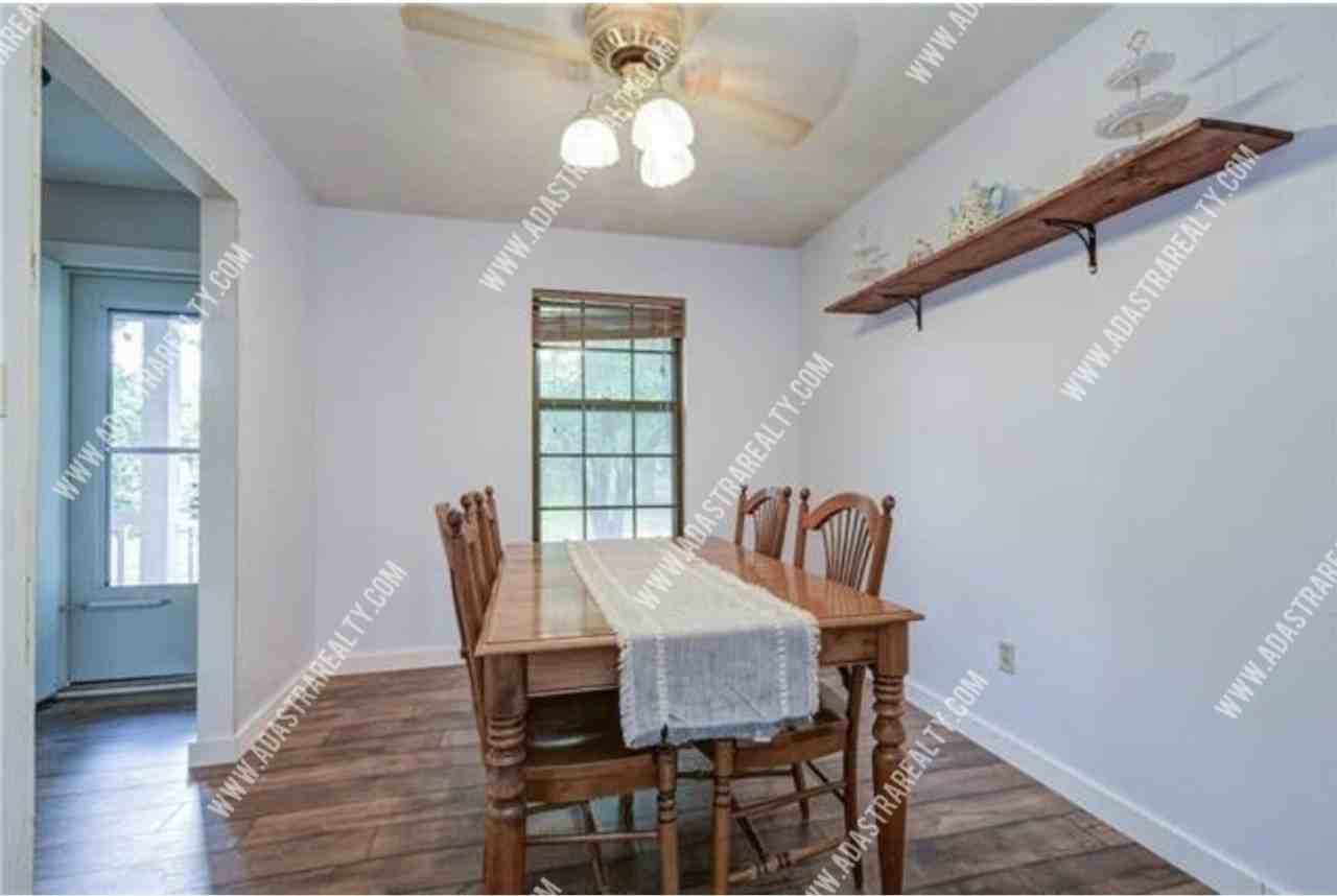 2900 Se 6th St - Photo 2 of 20