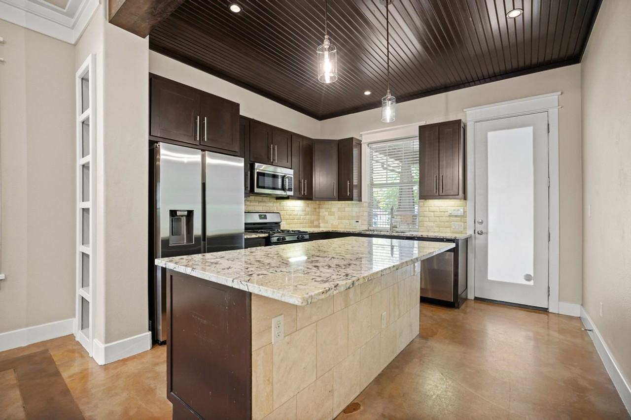 3900 Willbert Rd - Photo 6 of 38