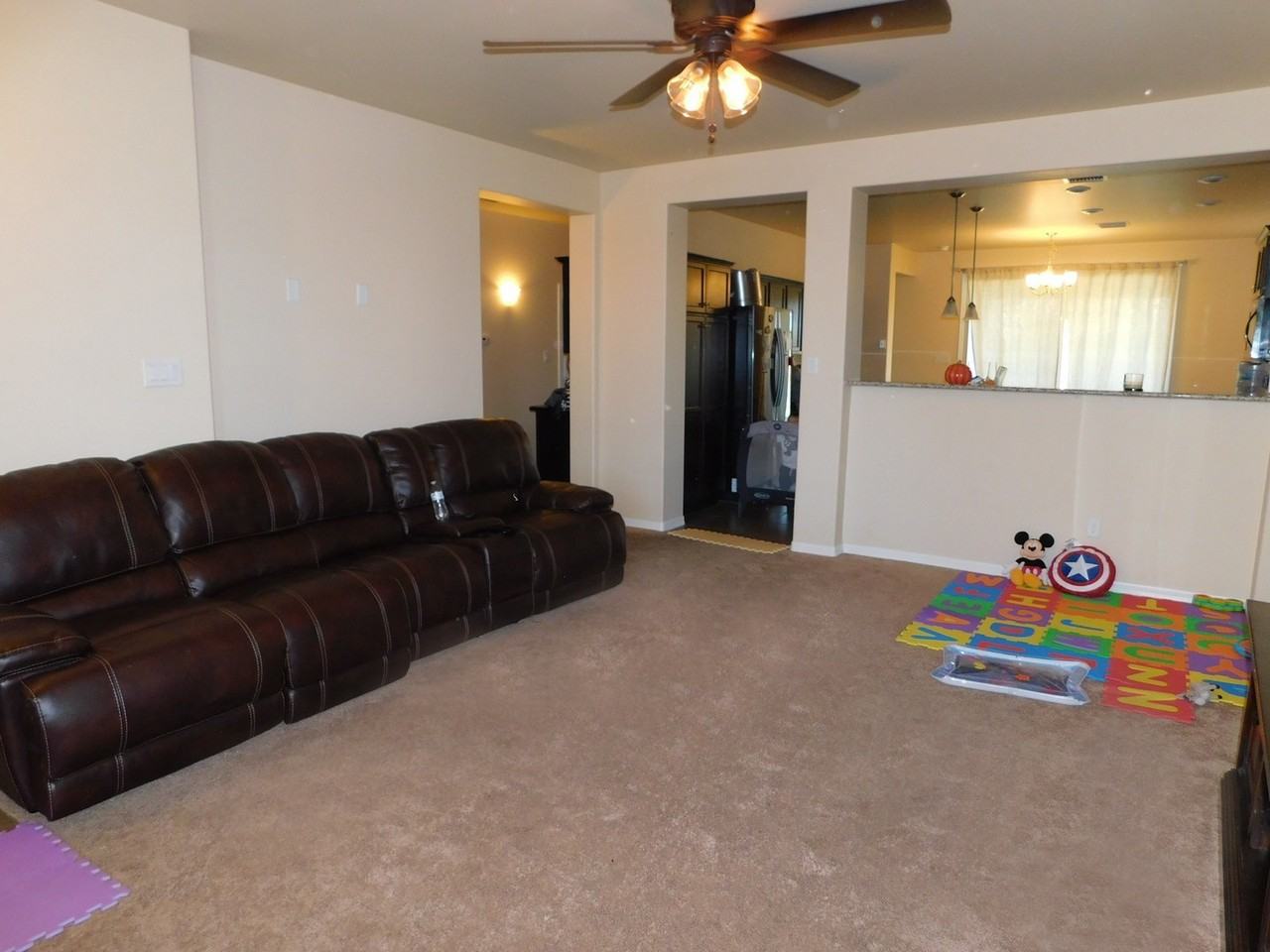 6662 E 35th St - Photo 5 of 23