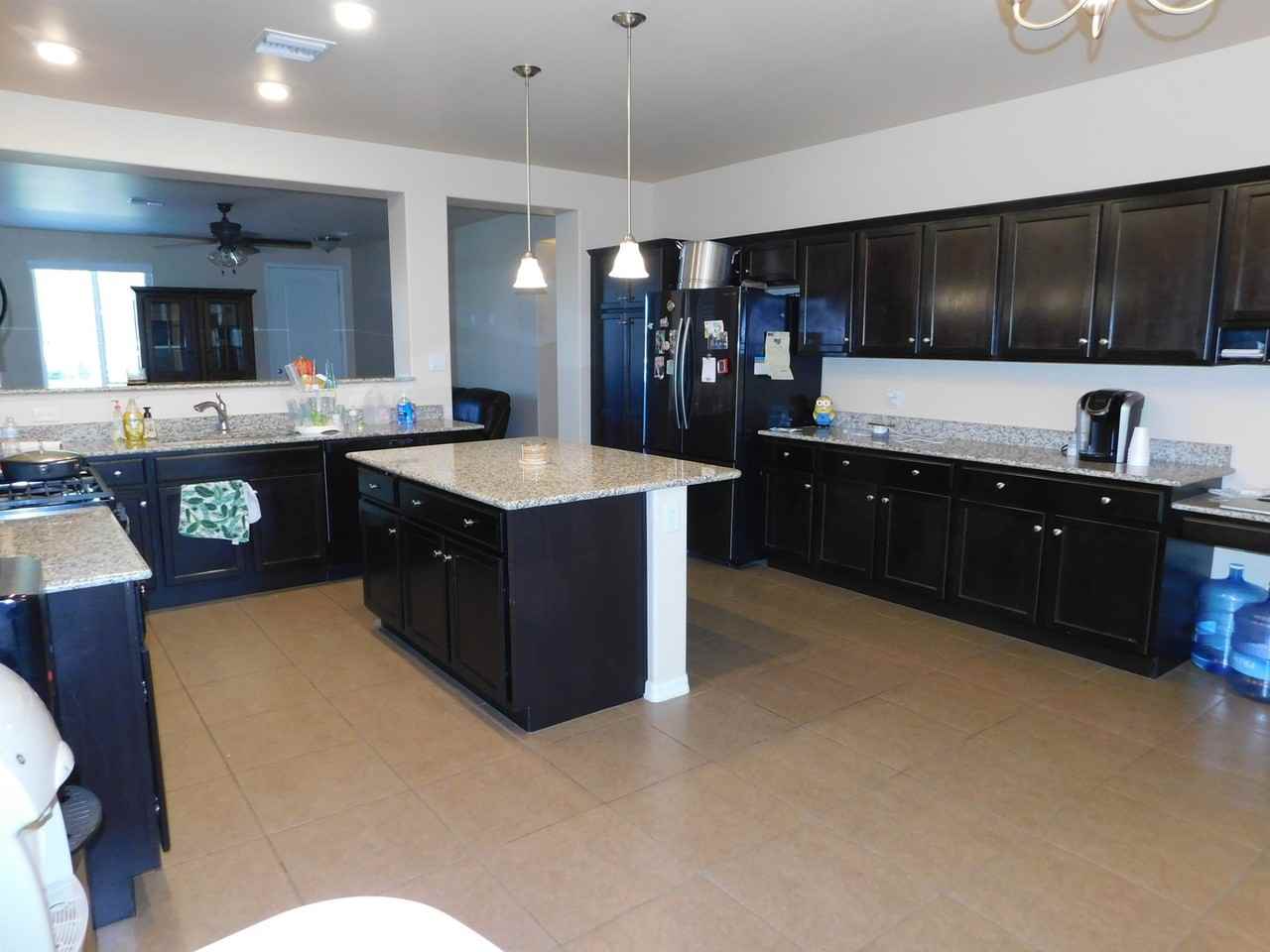 6662 E 35th St - Photo 6 of 23