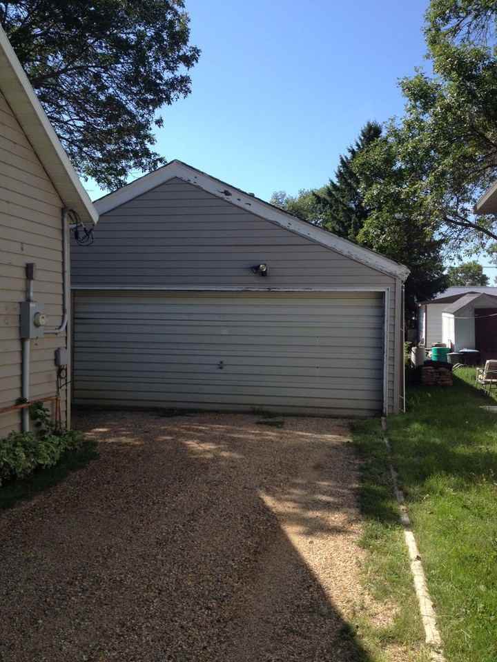 219 1st St Sw - Photo 2 of 11