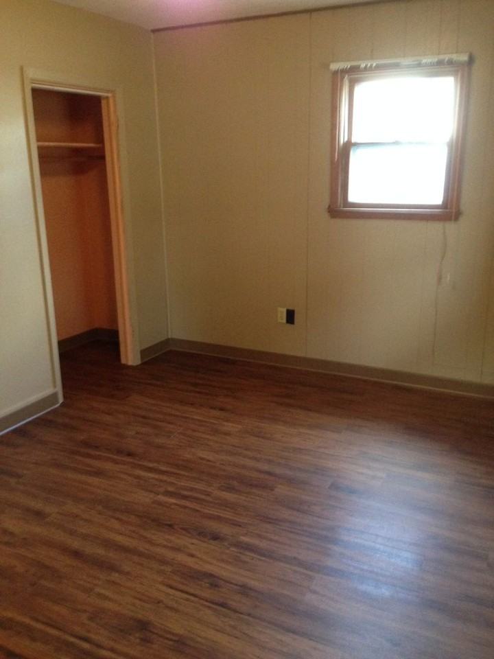 219 1st St Sw - Photo 6 of 11