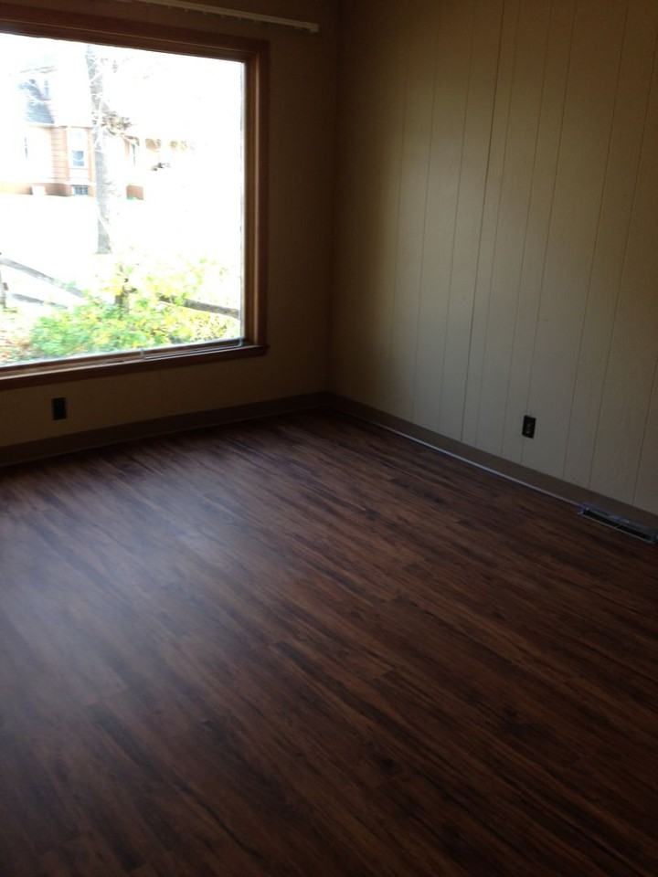 219 1st St Sw - Photo 5 of 11
