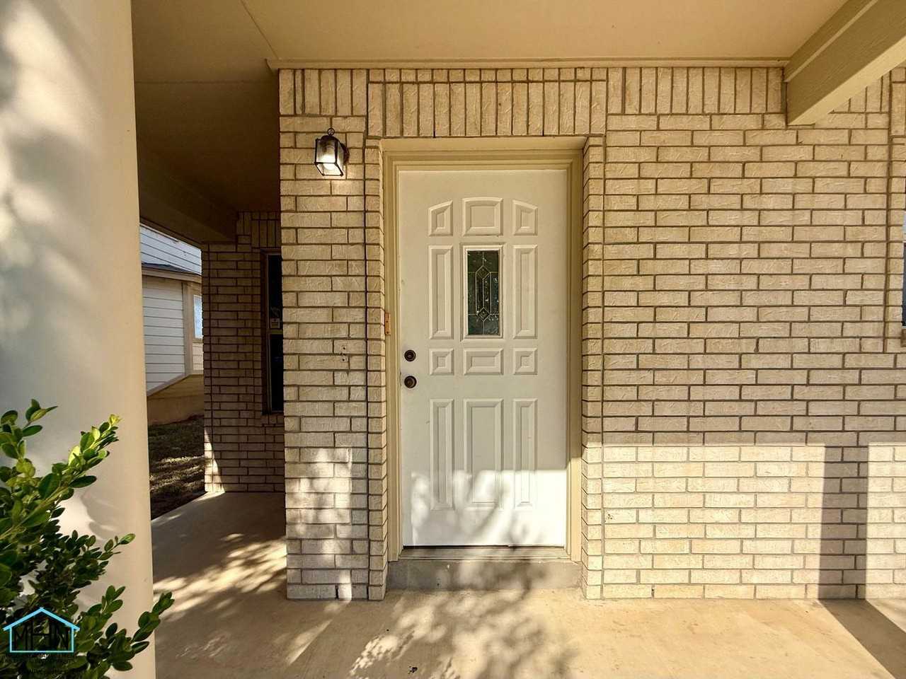 13523 Royal Wl - Photo 4 of 27