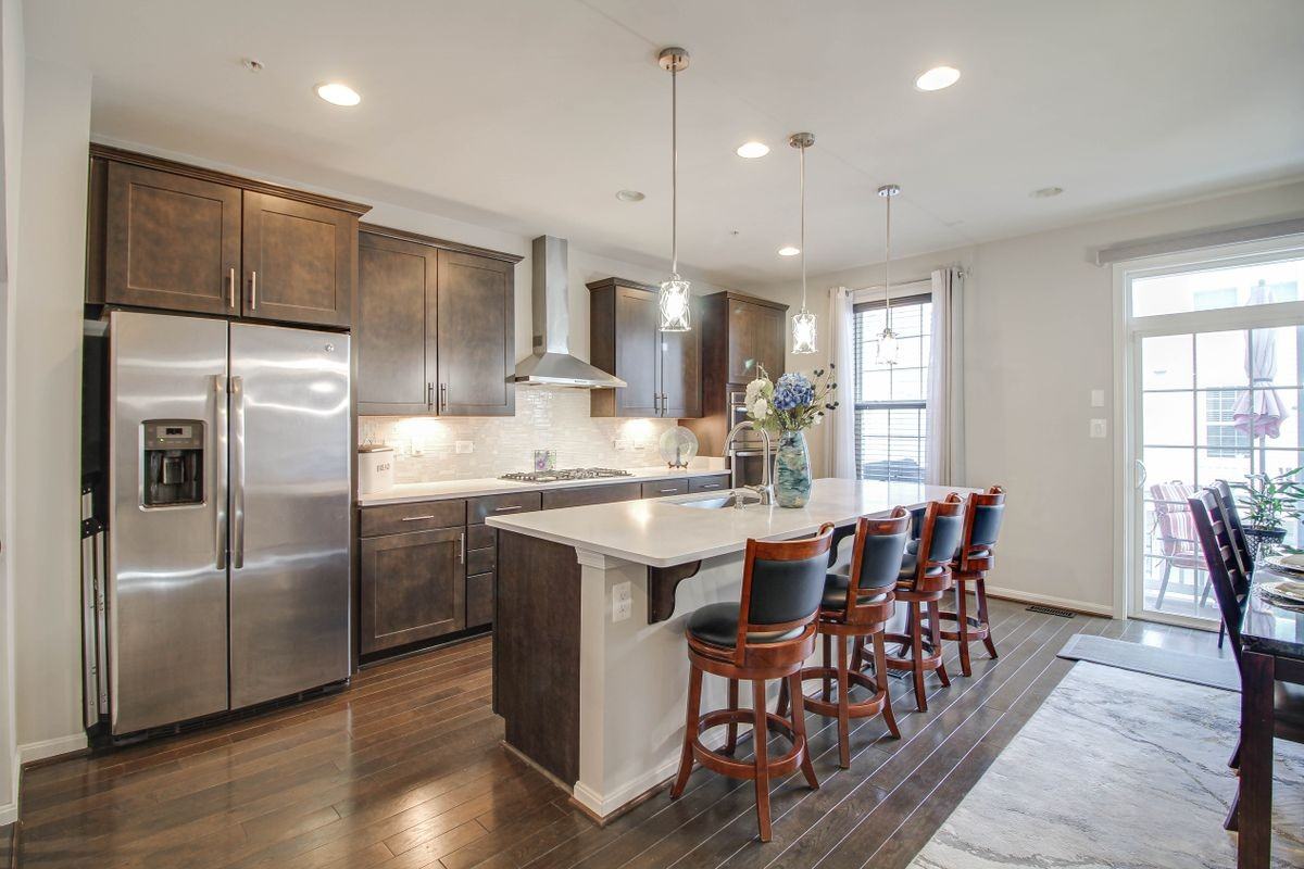 7298 Elkridge Crossing Way - Photo 4 of 21