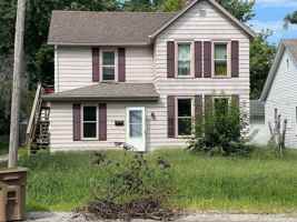 featured image of 1235 N Ledlie Ave
