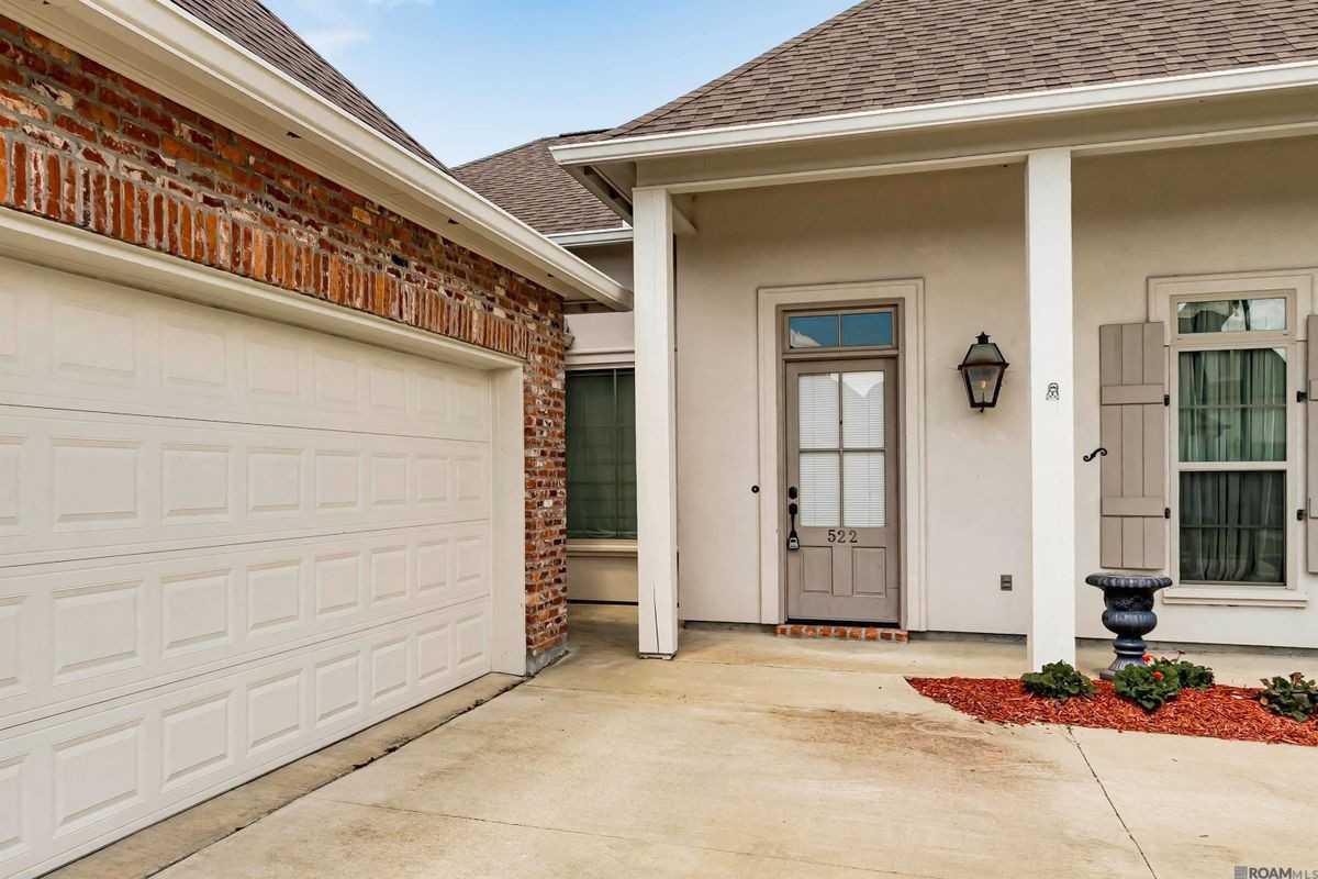 522 Heron Point Dr - Photo 3 of 24