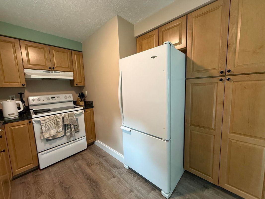 158 Tina Dr ##A - Photo 3 of 20