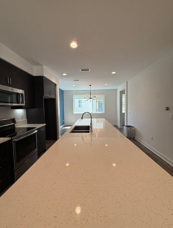 820 Aloe Pl - Photo 7 of 37