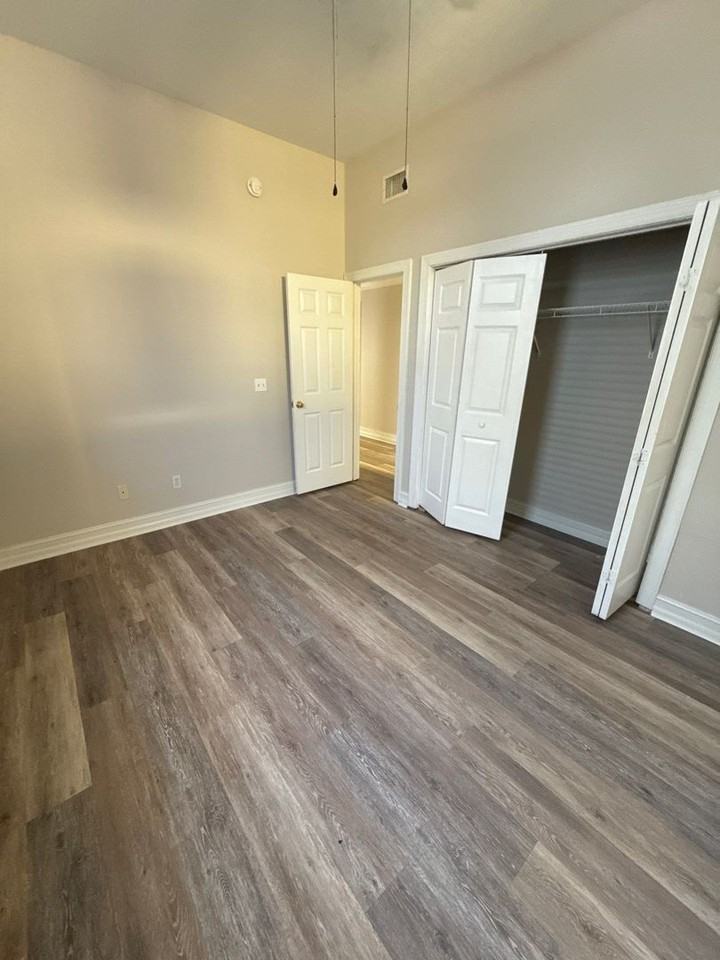 820 St. Michael street - Photo 5 of 31