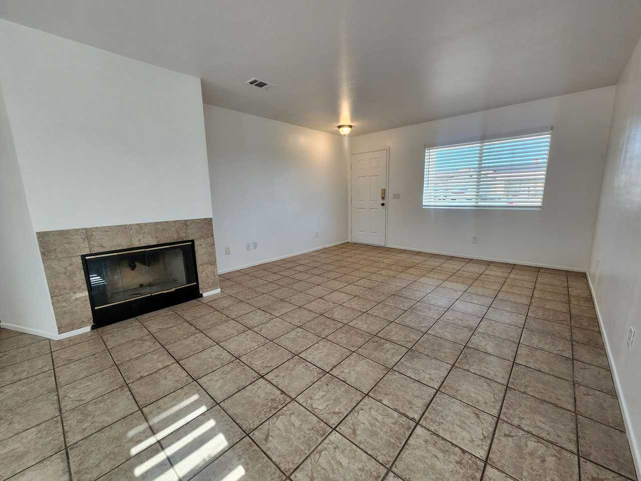 71669 Sun Valley Dr - Photo 3 of 16