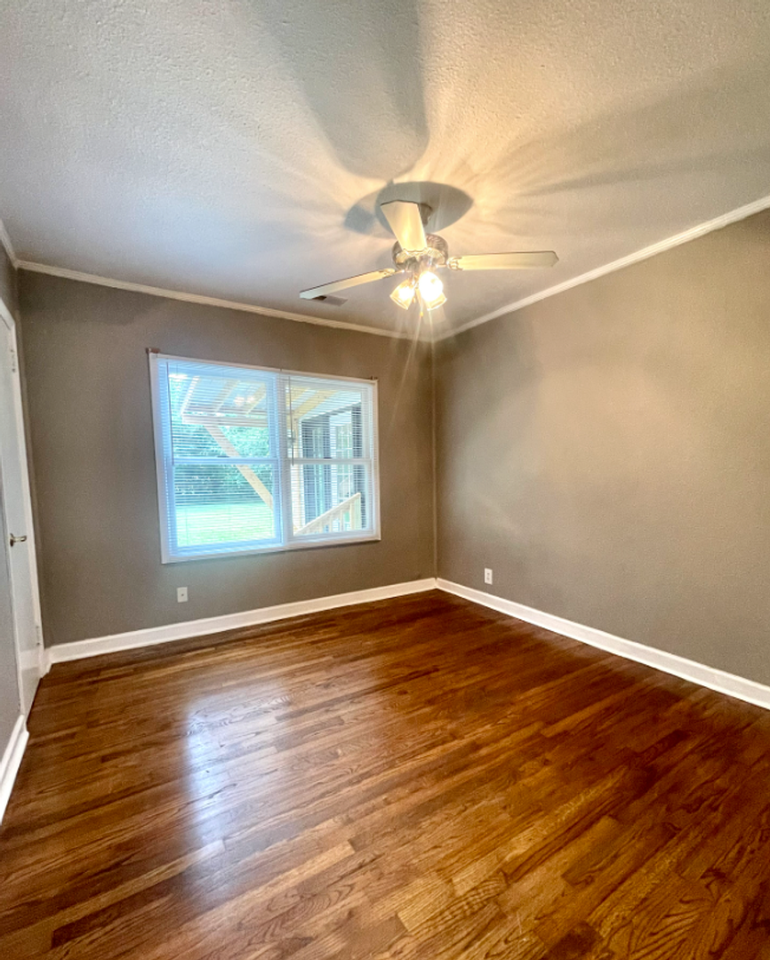 1108 Highway Dr - Photo 6 of 6