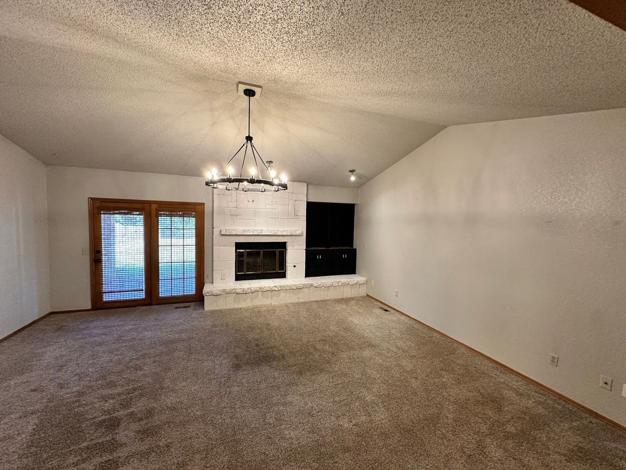 1907 E Ensey Ter - Photo 3 of 19