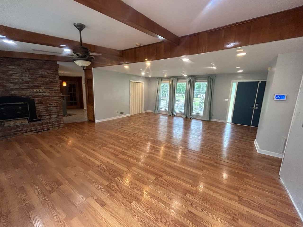1614 Sandra Dr - Photo 6 of 37