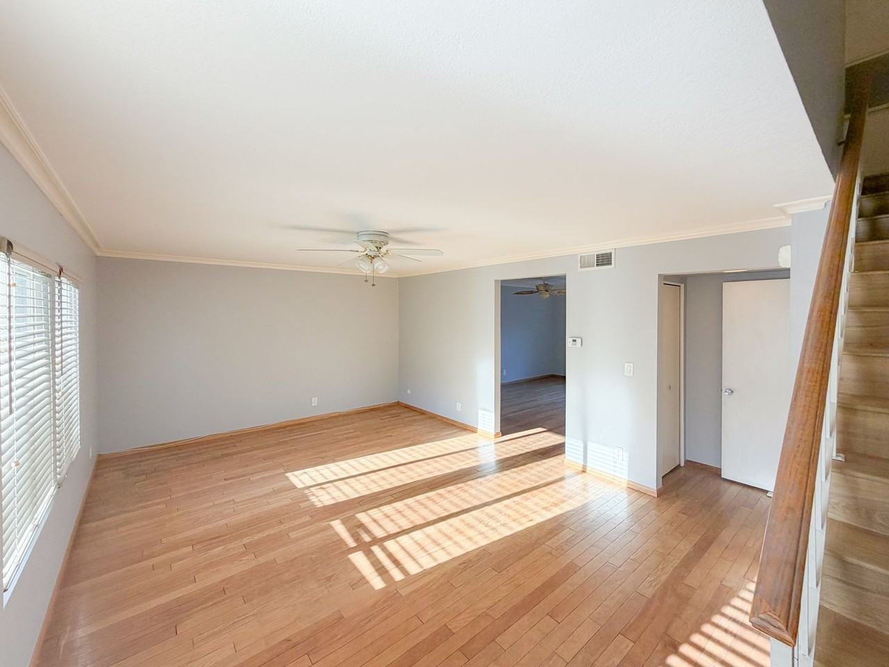 1519 Stonewood Ct - Photo 3 of 16