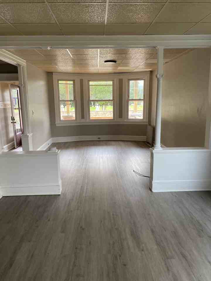 1125 Pittston Ave - Photo 4 of 12