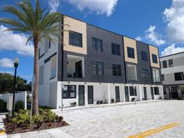 featured image of 8419 N Hubert Ave