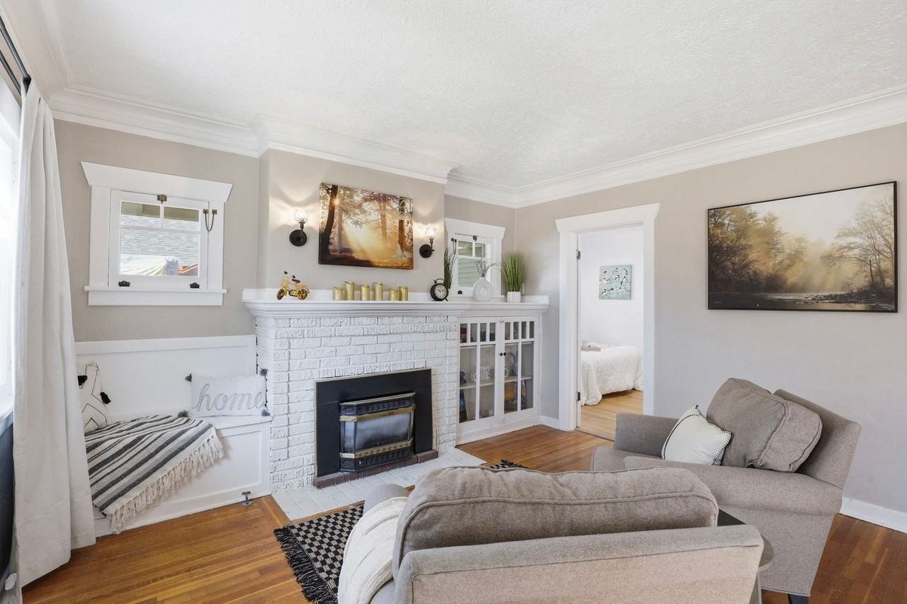3402 W Kiernan Ave - Photo 4 of 46