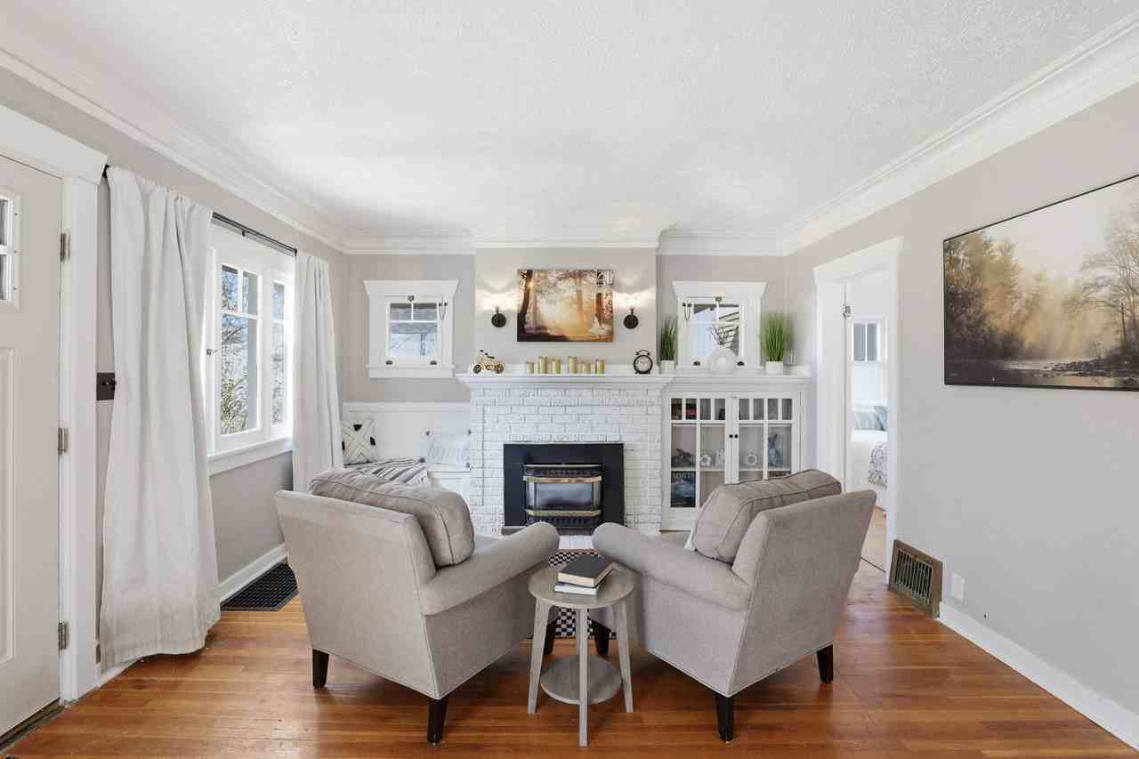 3402 W Kiernan Ave - Photo 5 of 46