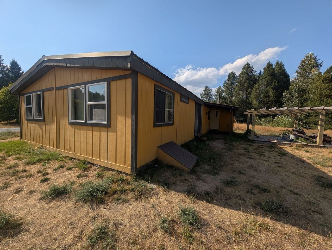 2976 Deeter Rd - Photo 3 of 20