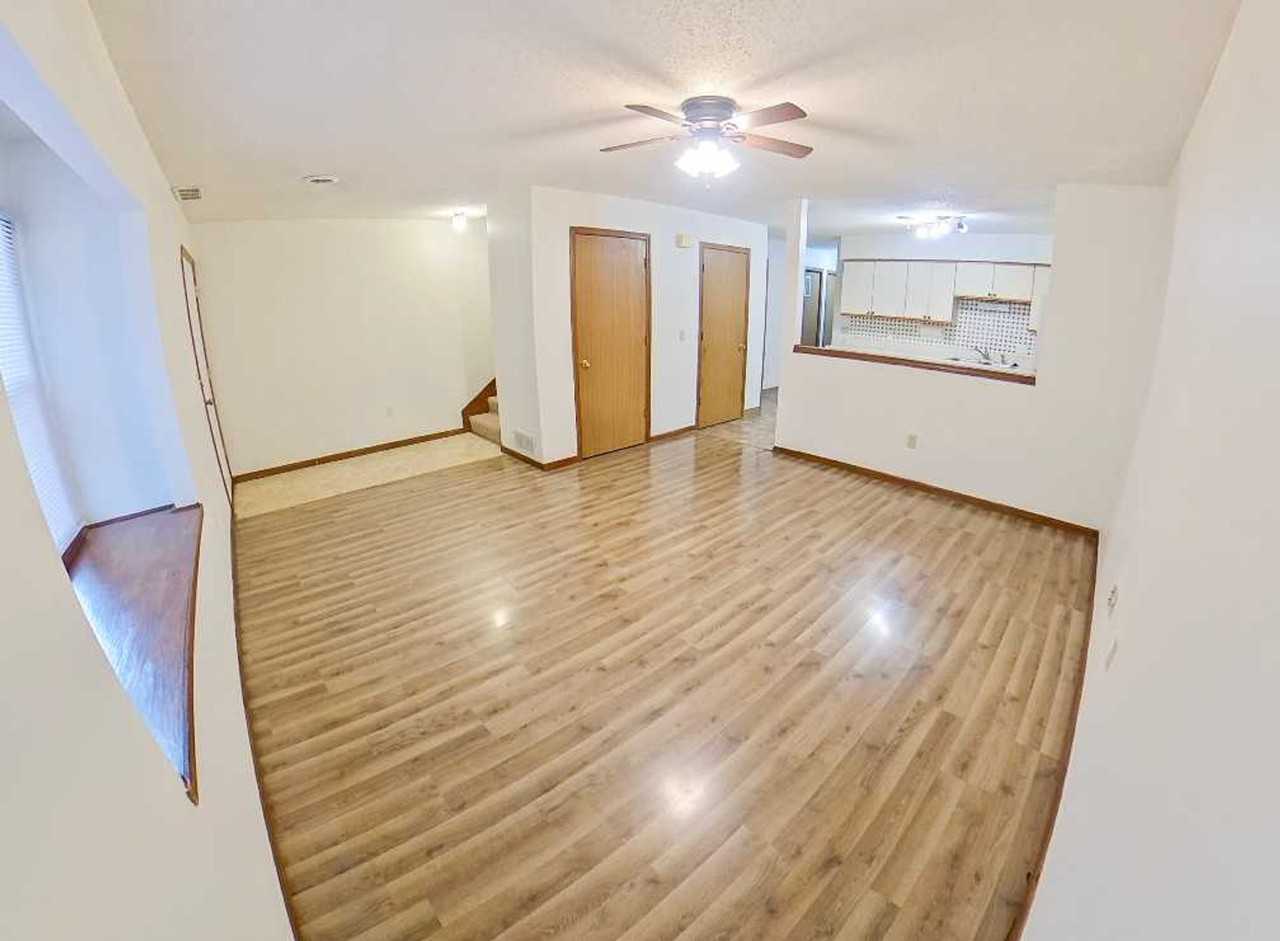 2548 Candlecrest Cir - Photo 3 of 12