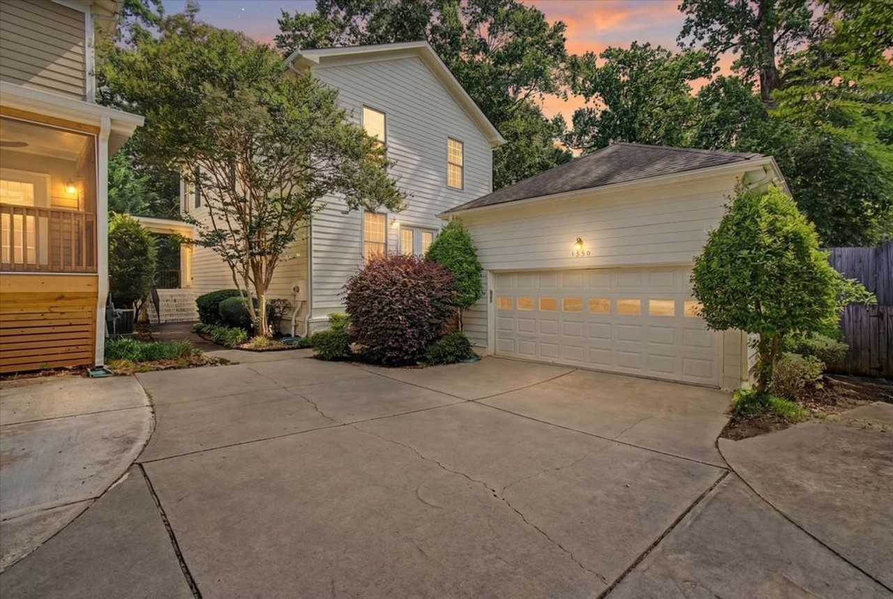 1450 Sylvan Cir Ne - Photo 2 of 50