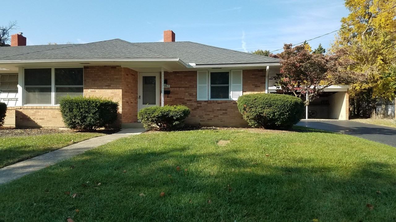 3043 Mount Holyoke Rd