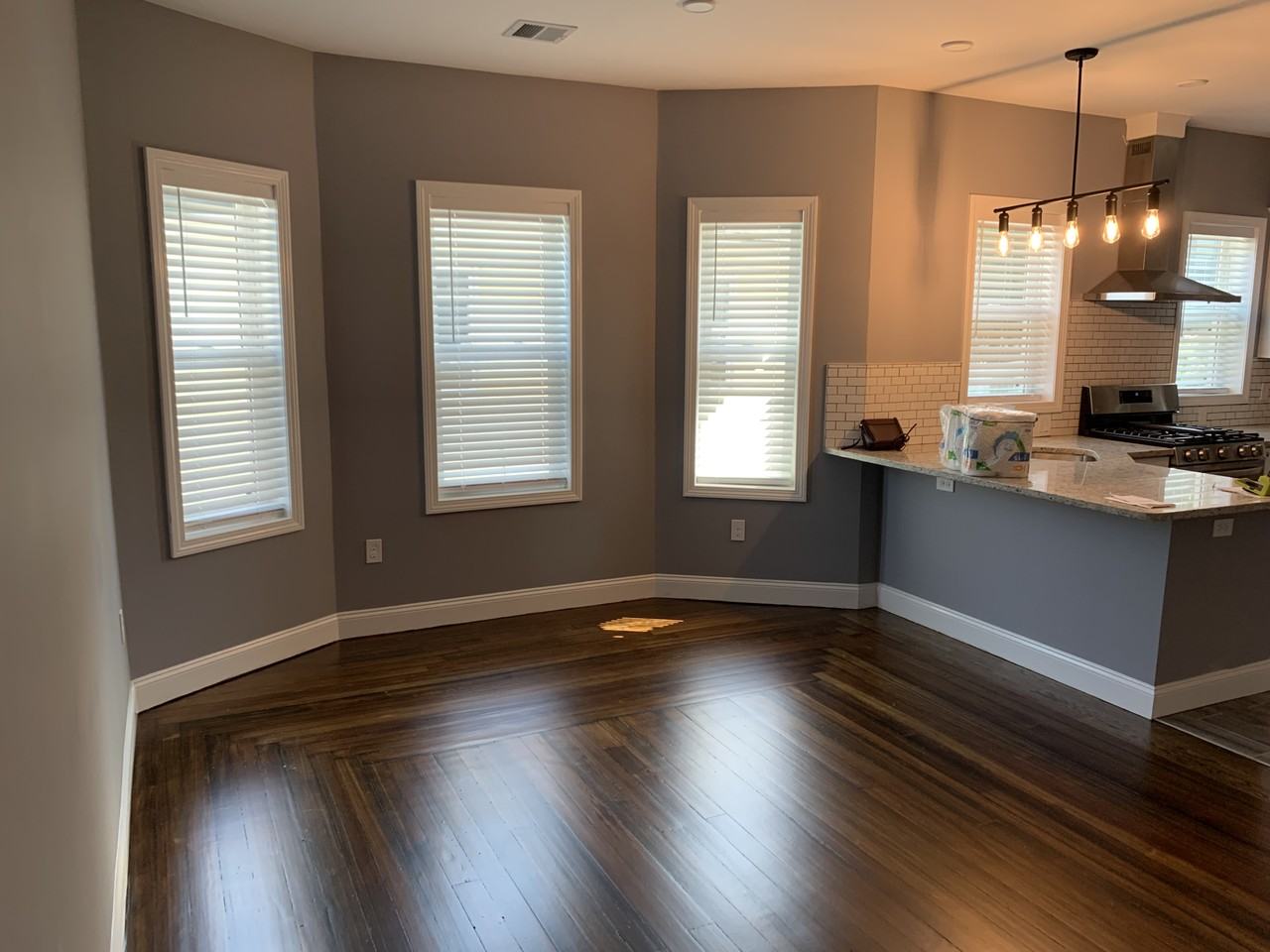115 Thomas Burgin Pkwy - Photo 3 of 11