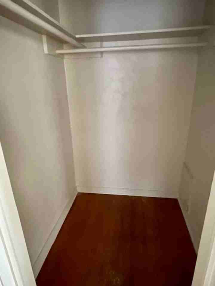 918 Denton St - Photo 3 of 9