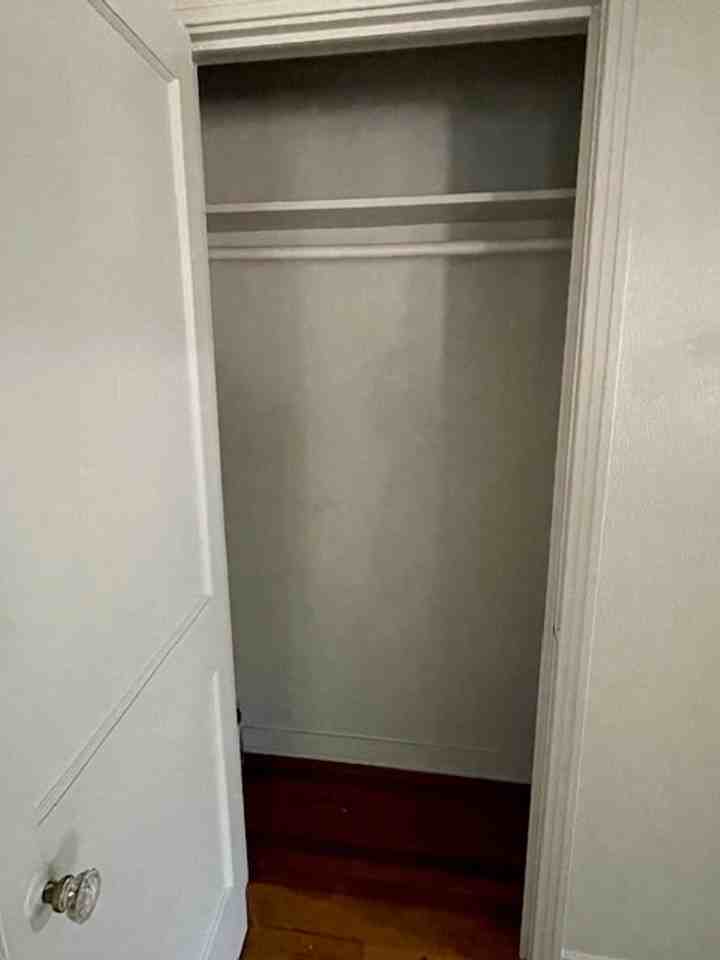 918 Denton St - Photo 7 of 9